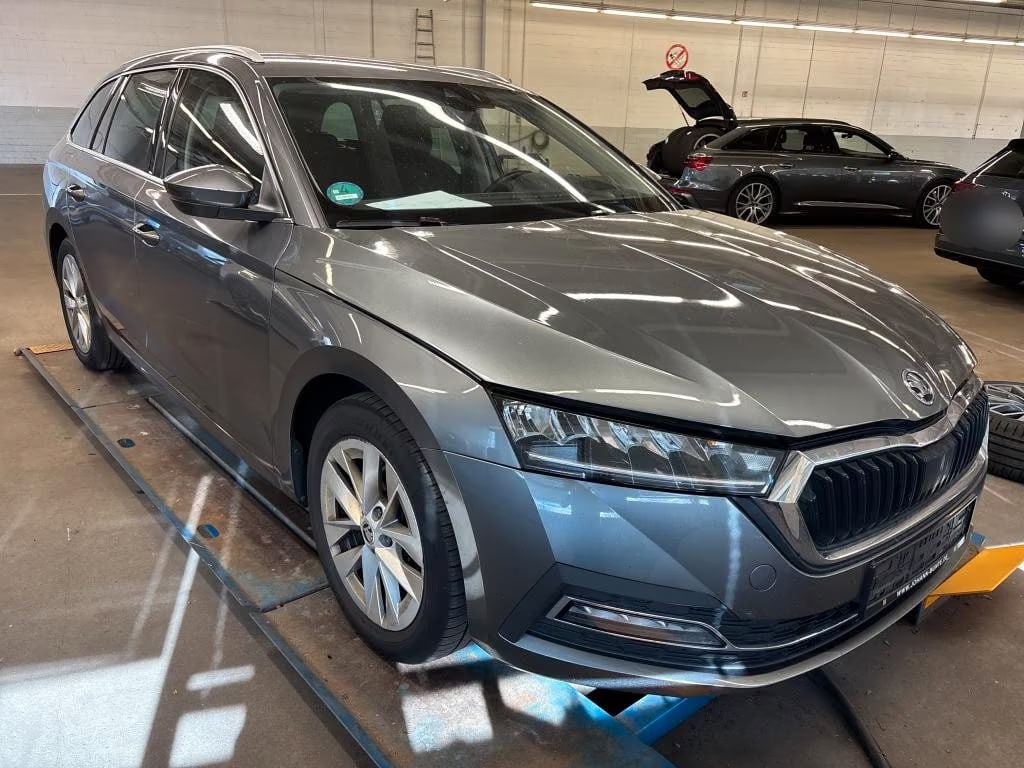 Skoda Octavia 2.0 2022 2