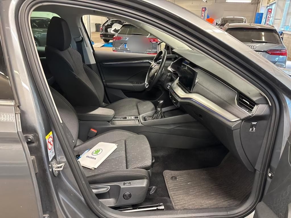 Skoda Octavia 2.0 2022 5