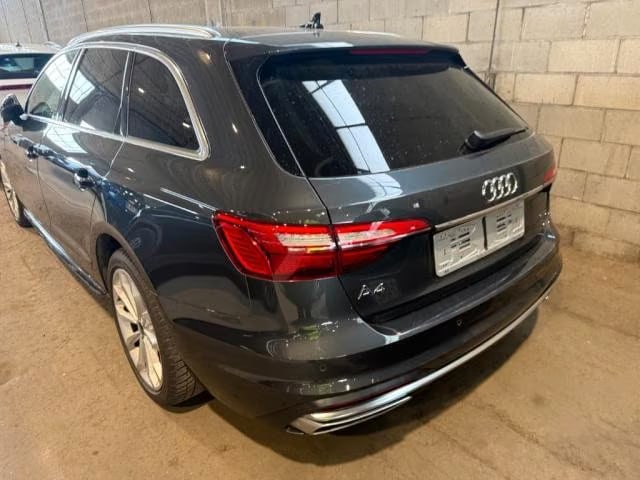 Audi A4 2.0 2022 4