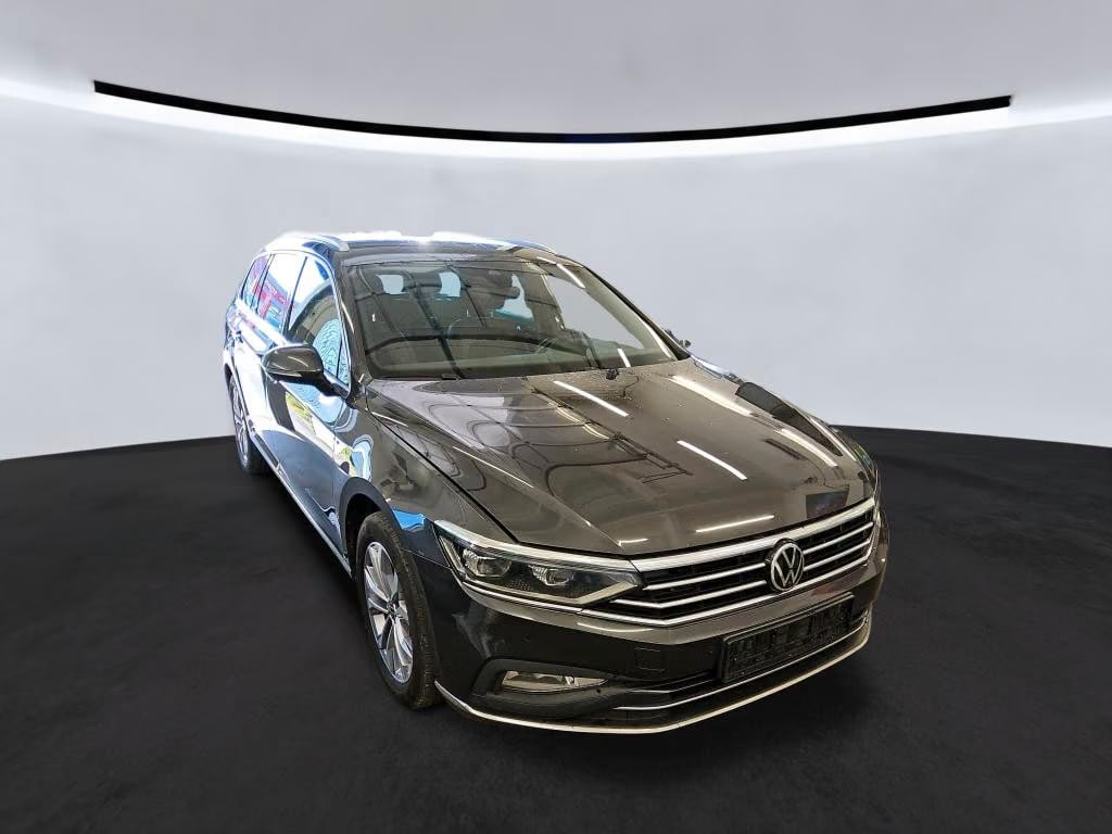 Volkswagen Passat Variant 2.0 2022 2