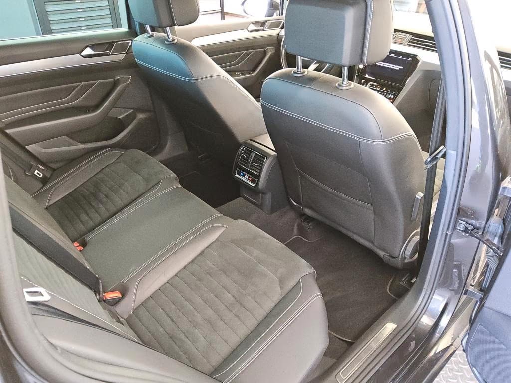 Volkswagen Passat Variant 2.0 2022 6