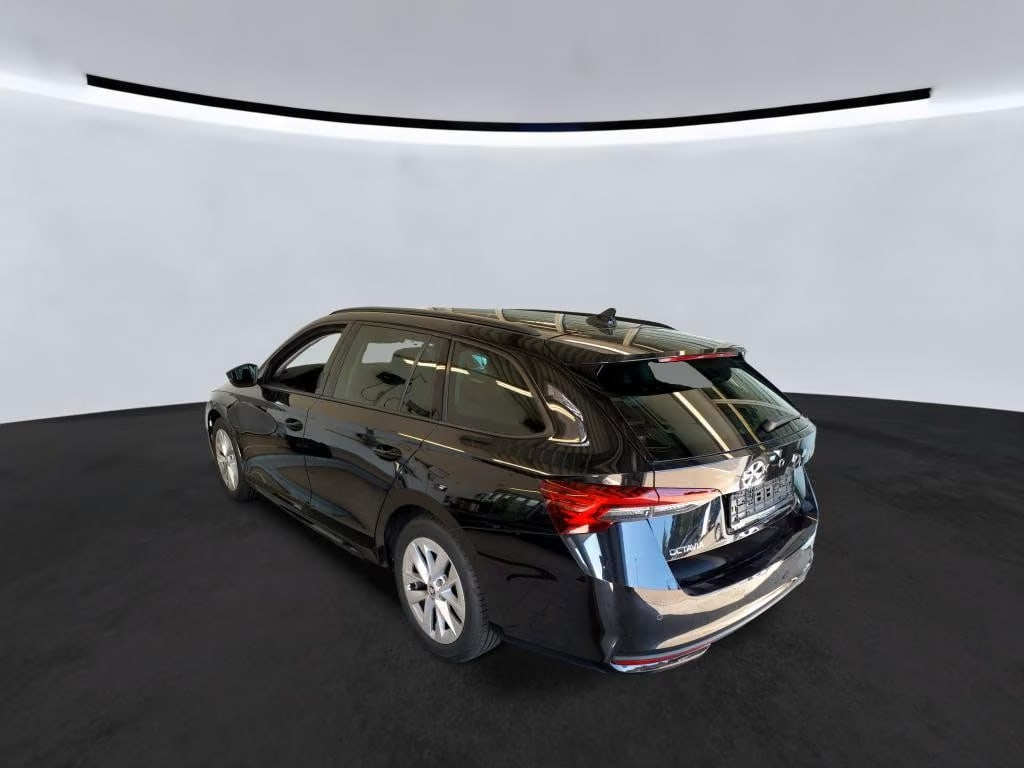 Skoda Octavia 2.0 2024 3