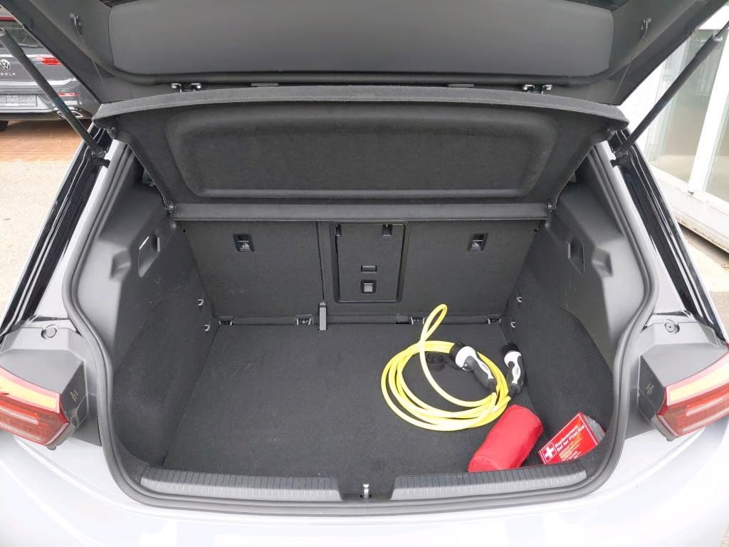 Volkswagen ID.3 2020 7