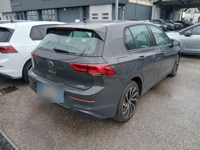 Volkswagen Golf 1.0 2023 3