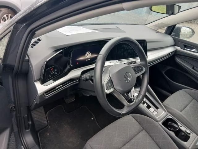 Volkswagen Golf 1.0 2023 5