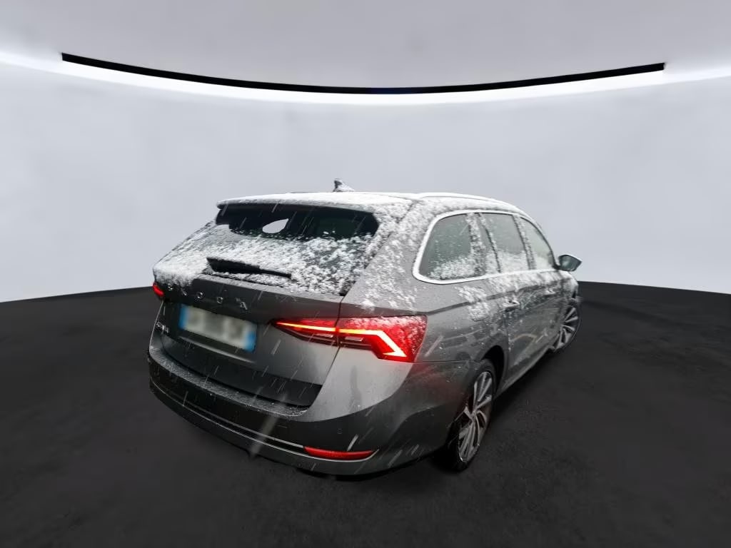 Skoda Octavia 2.0 2022 4