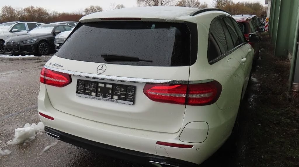 Mercedes-Benz E 300 2.0 2019 3
