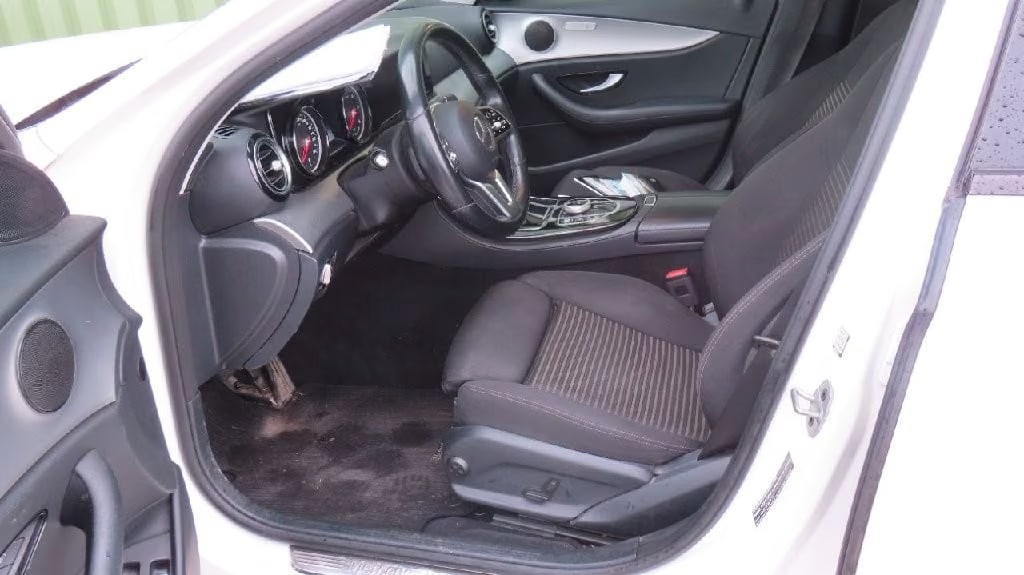Mercedes-Benz E 300 2.0 2019 6