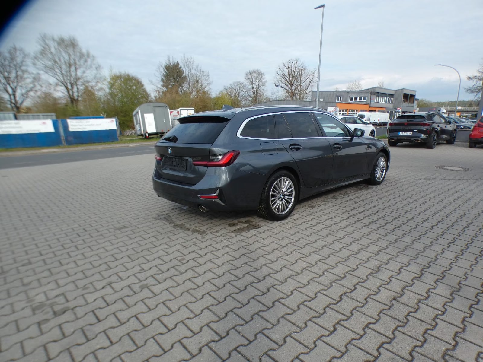 BMW 318 2.0 2022 5