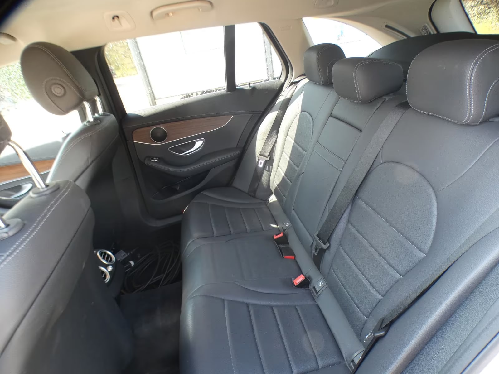 Mercedes-Benz C 300 2.0 2021 10