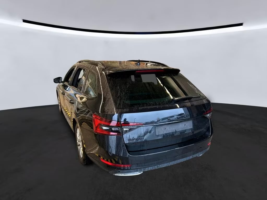 Skoda Superb 2.0 2022 3