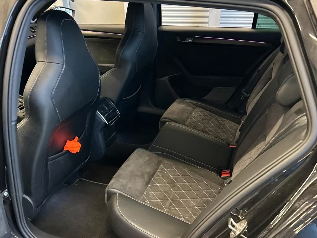 Skoda Superb 2.0 2022 6
