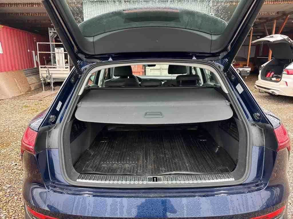 Audi e-tron 2021 7