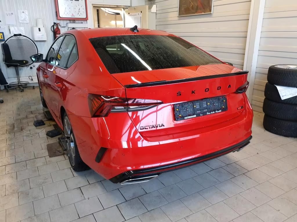 Skoda Octavia 2.0 2022 4