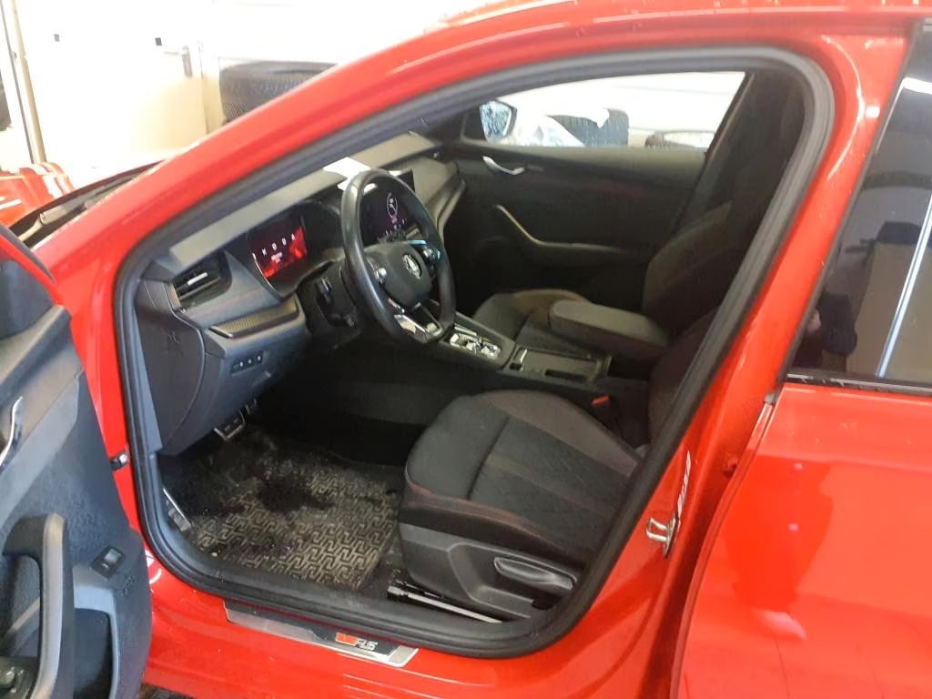 Skoda Octavia 2.0 2022 5