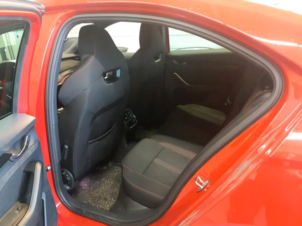 Skoda Octavia 2.0 2022 6