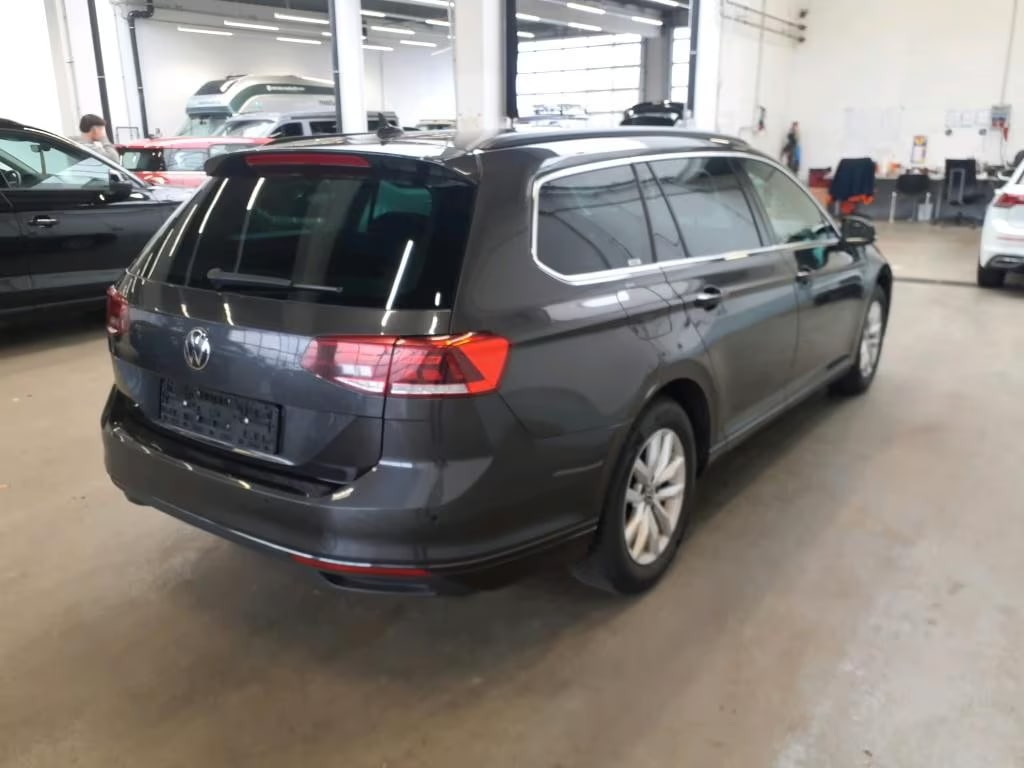 Volkswagen Passat Variant 1.5 2024 4