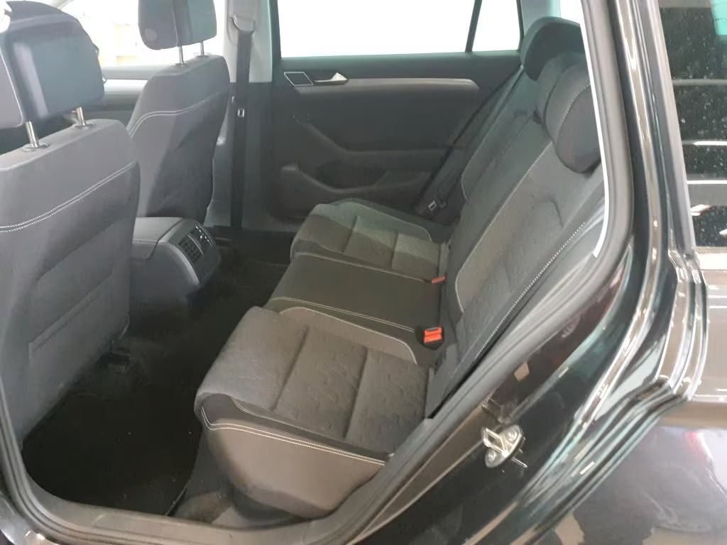 Volkswagen Passat Variant 1.5 2024 7