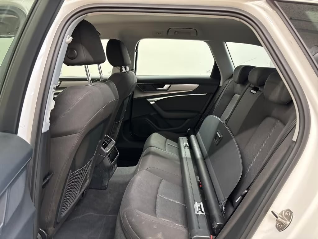 Audi A6 2.0 2022 11