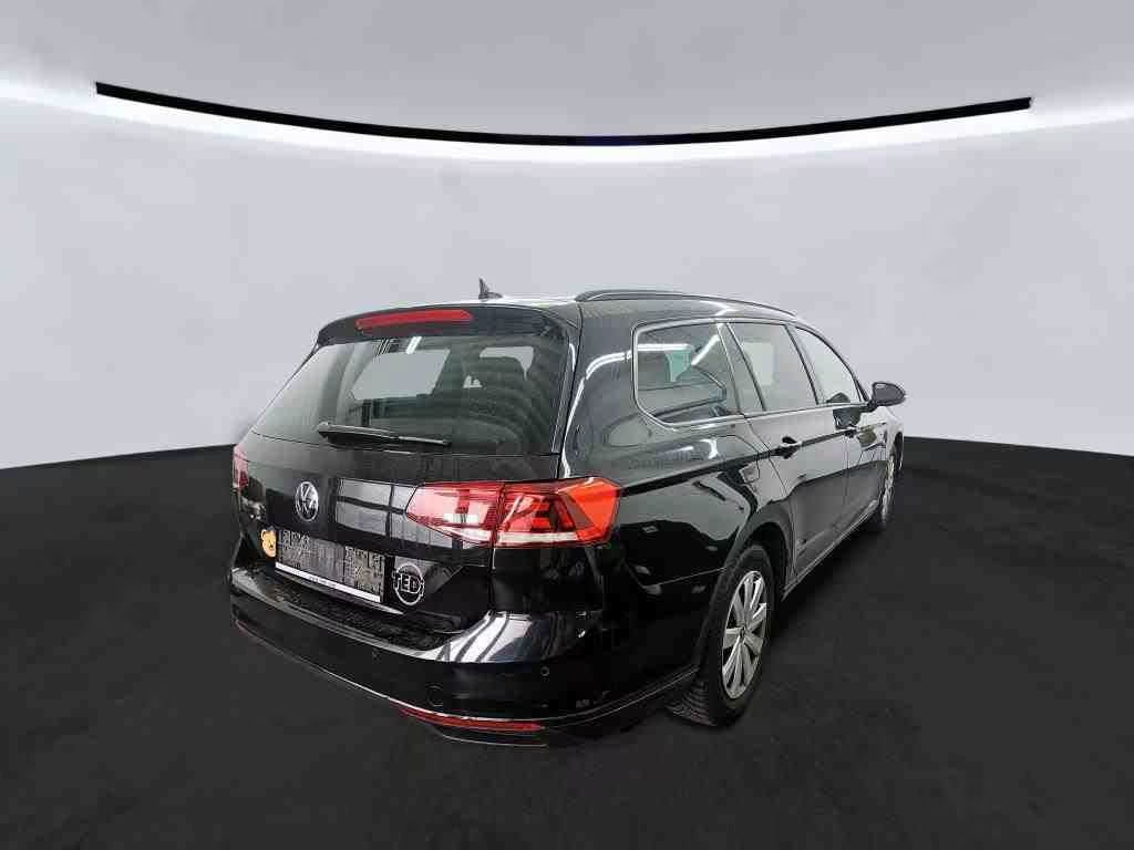 Volkswagen Passat Variant 2.0 2021 3