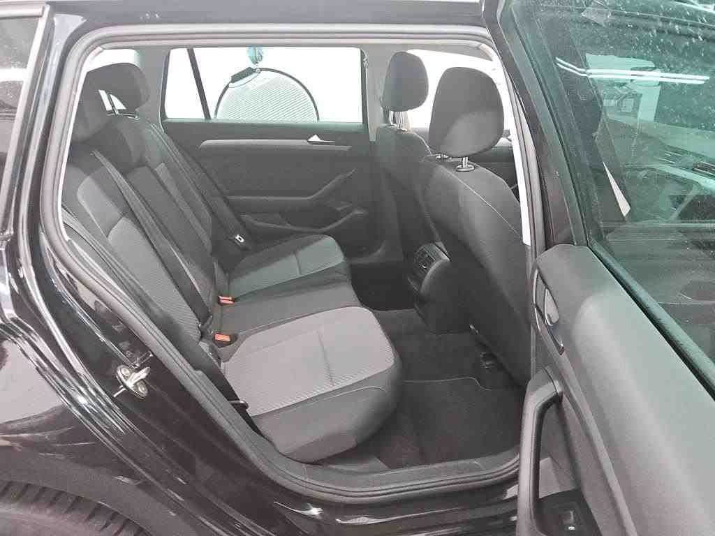 Volkswagen Passat Variant 2.0 2021 6