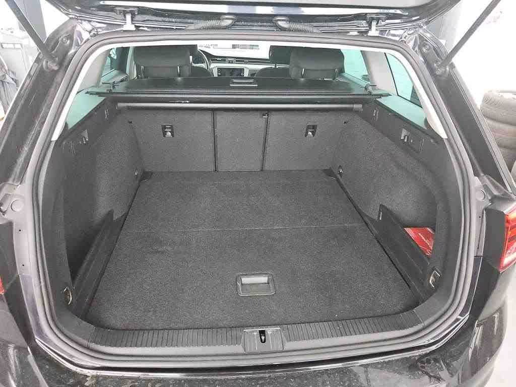 Volkswagen Passat Variant 2.0 2021 7