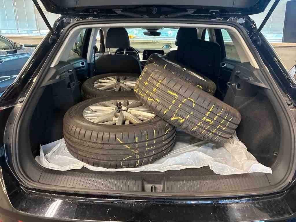 Volkswagen T-Roc 2.0 2024 7