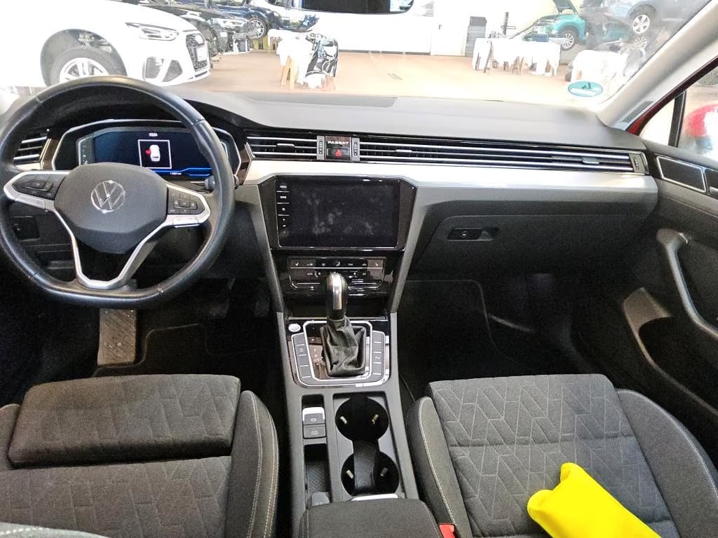 Volkswagen Passat Variant 2.0 2023 6