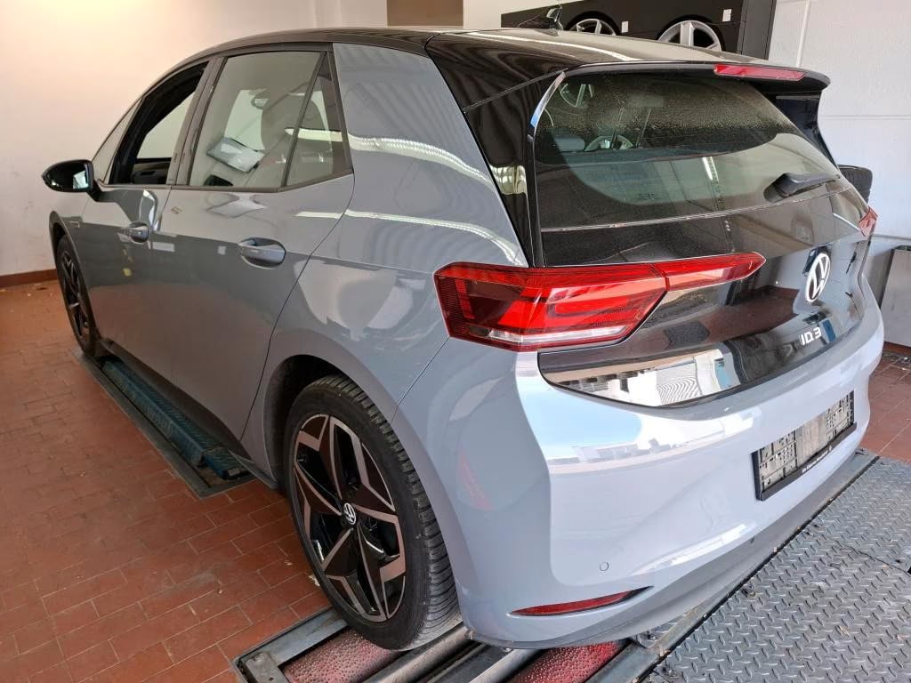 Volkswagen ID.3 2023 3