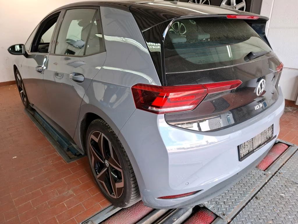 Volkswagen ID.3 2023 3