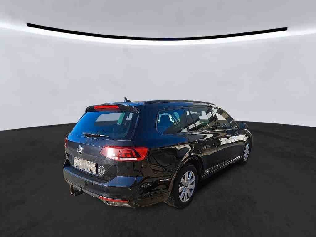 Volkswagen Passat Variant 2.0 2021 3