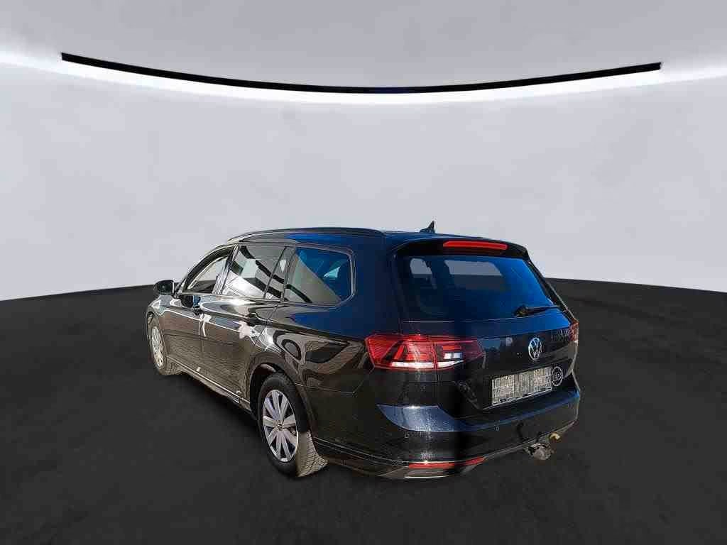 Volkswagen Passat Variant 2.0 2021 4