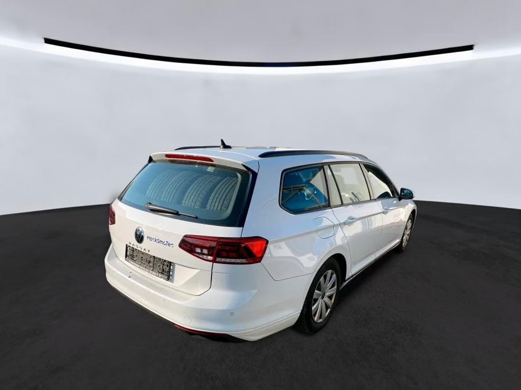 Volkswagen Passat Variant 2.0 2021 4