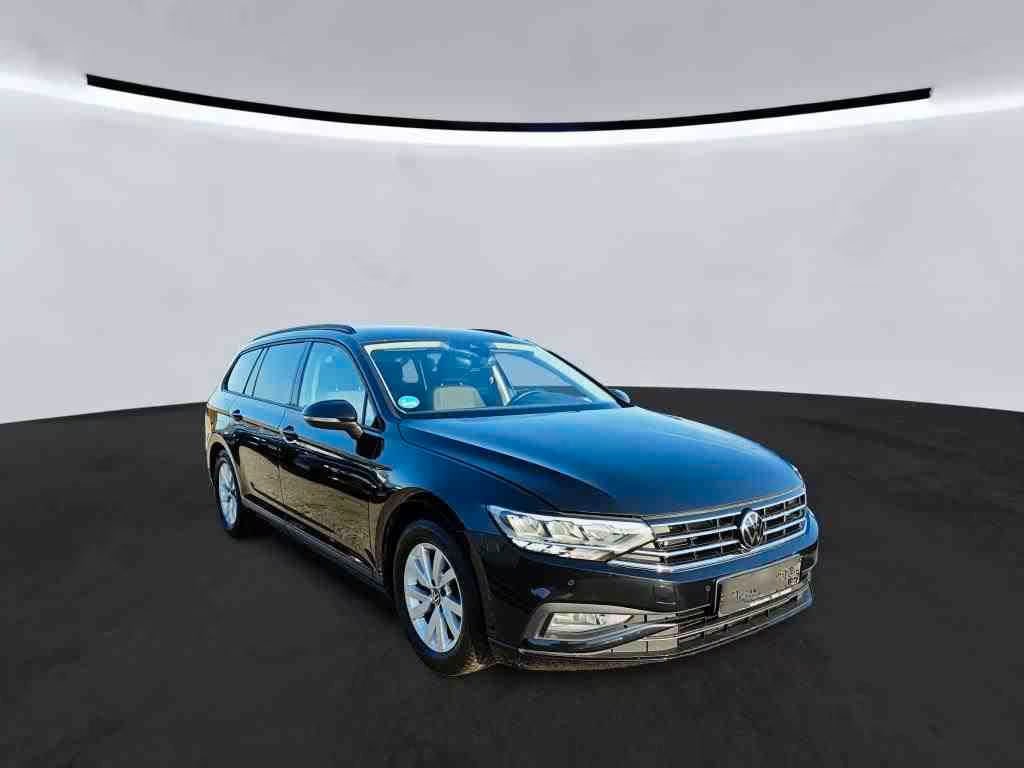 Volkswagen Passat Variant 2.0 2022 2