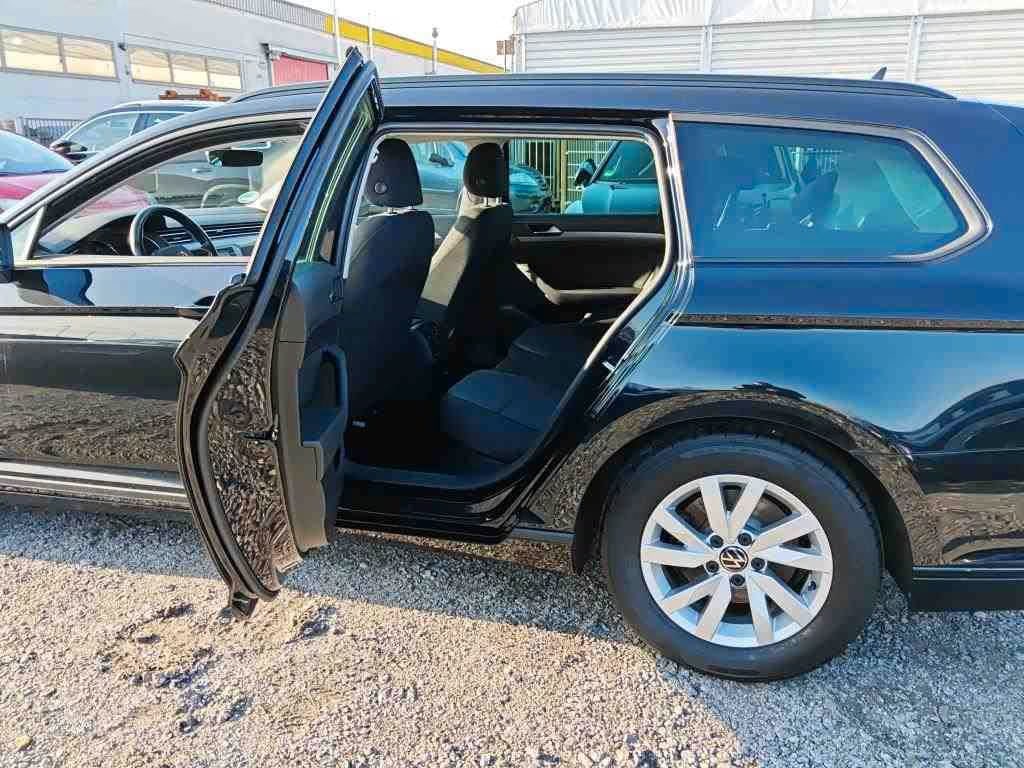 Volkswagen Passat Variant 2.0 2022 6