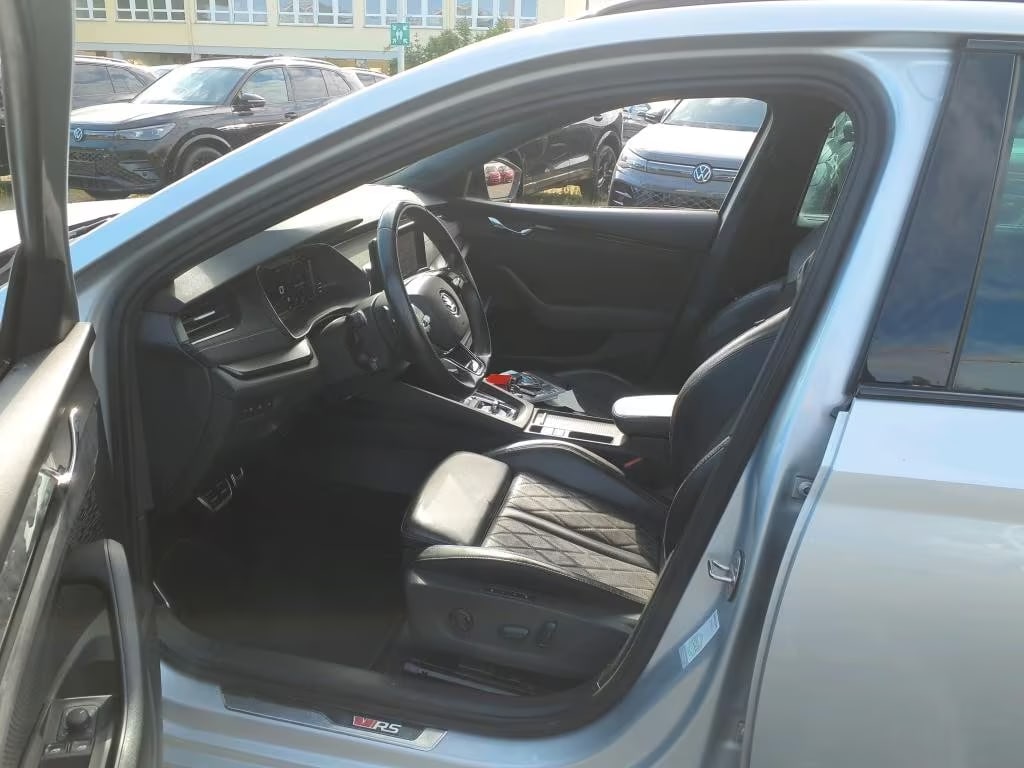 Skoda Octavia 2.0 2023 5