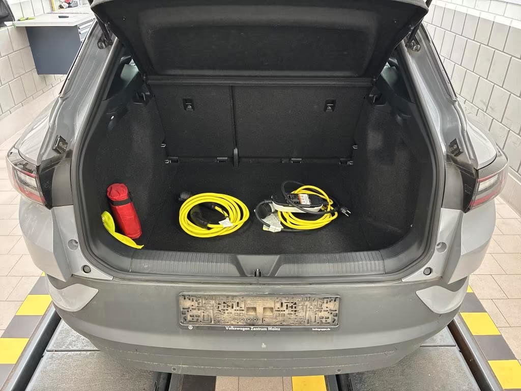 Volkswagen ID.4 2023 7