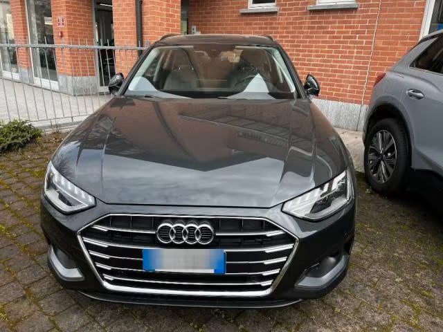Audi A4 2.0 2022 2