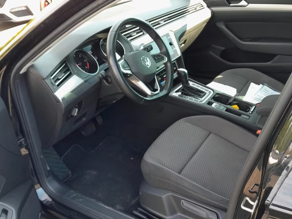 Volkswagen Passat Variant 2.0 2022 5