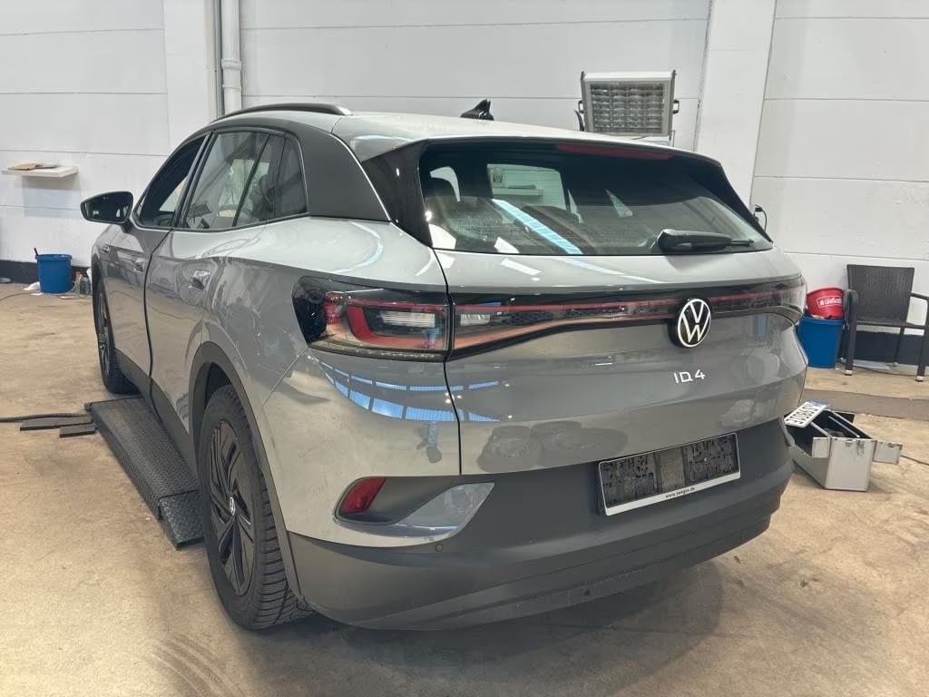 Volkswagen ID.4 2022 3
