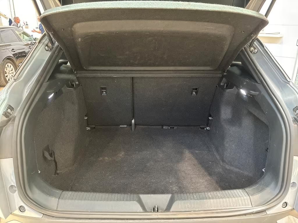 Volkswagen ID.4 2022 7