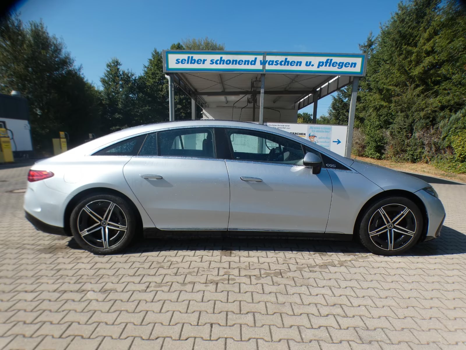 Mercedes-Benz EQS 2023 5