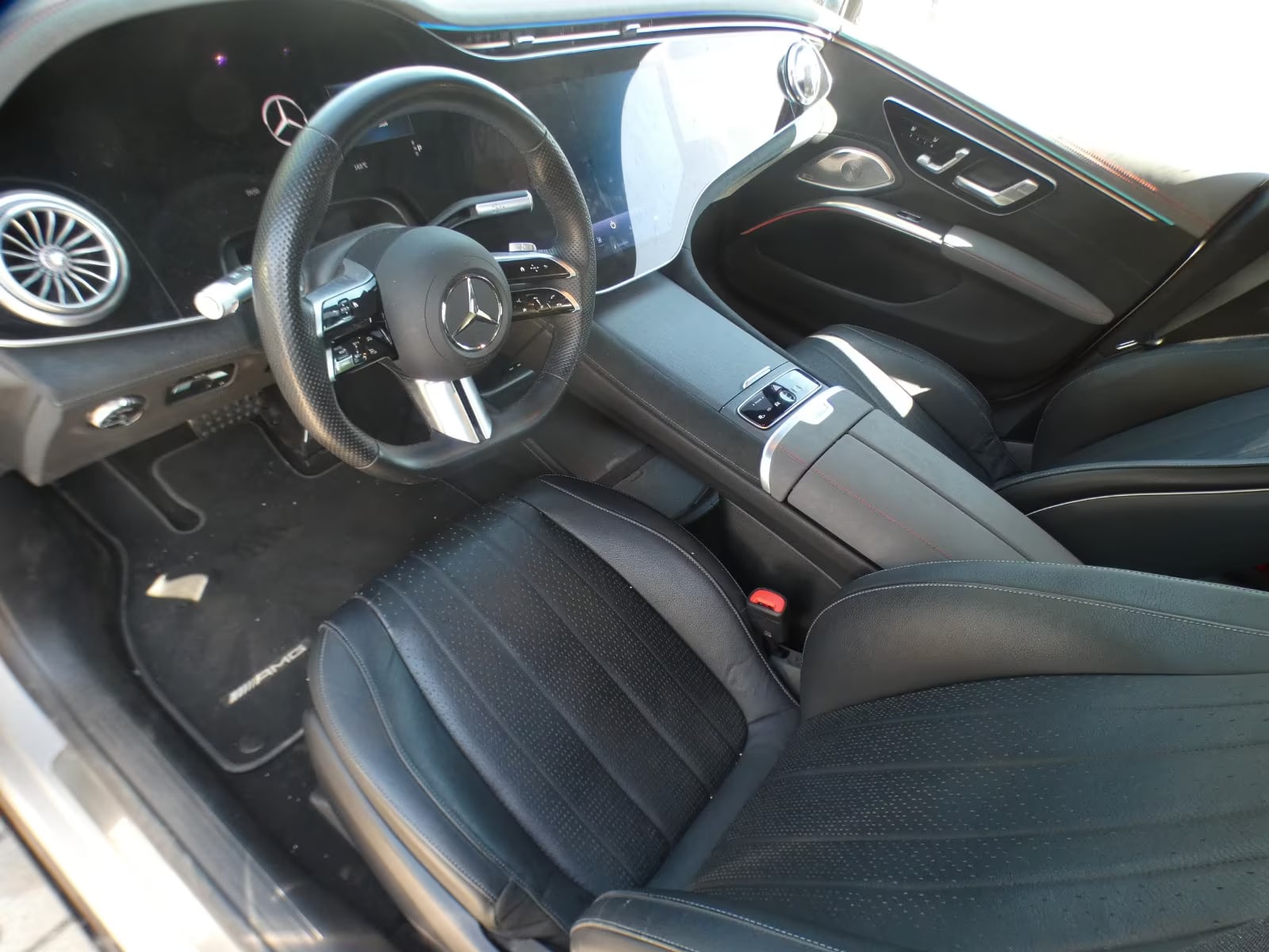 Mercedes-Benz EQS 2023 7