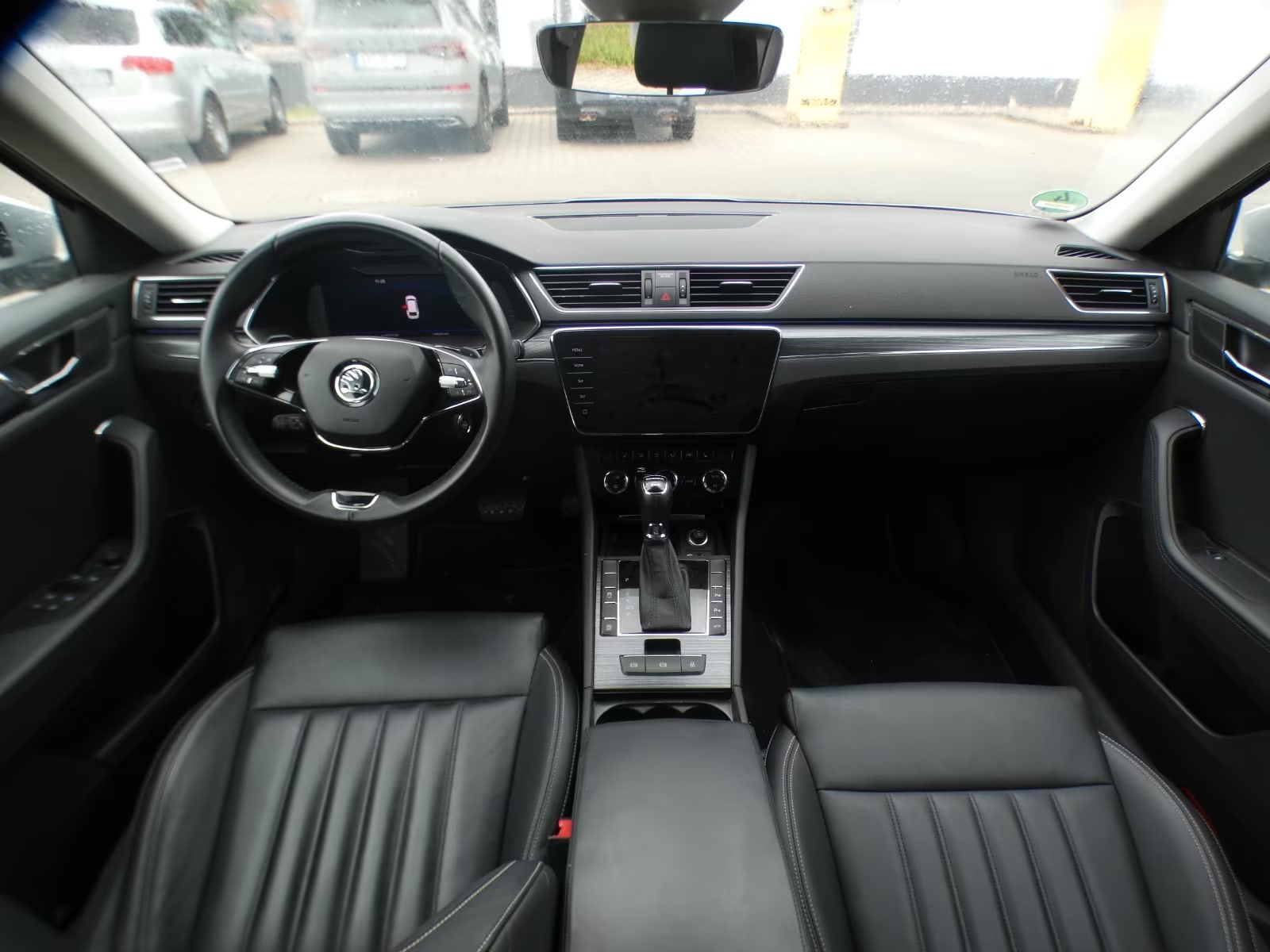 Skoda Superb 2.0 2022 10