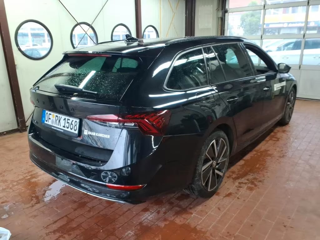 Skoda Octavia 2.0 2022 4