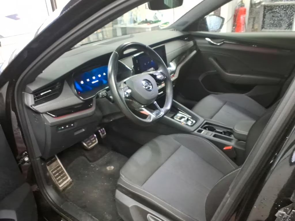 Skoda Octavia 2.0 2022 6