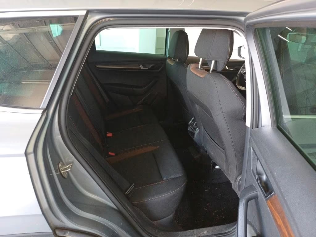 Skoda Karoq 2.0 2021 6