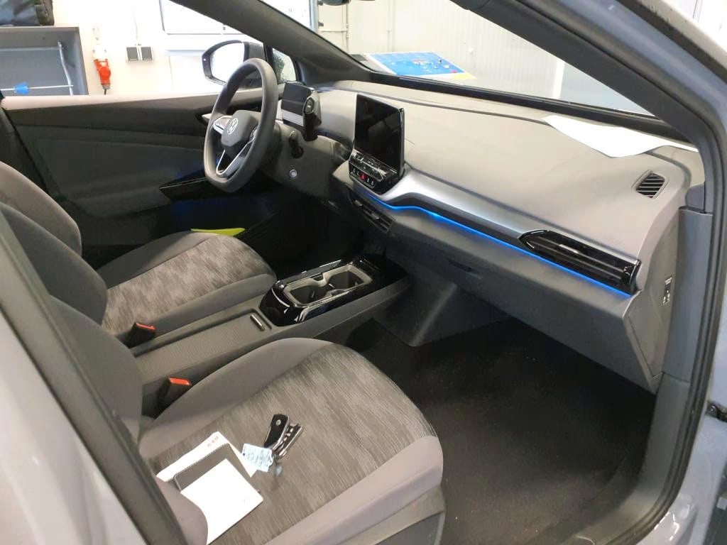 Volkswagen ID.4 2022 5