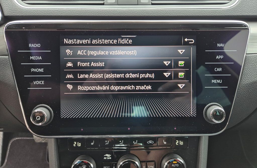 Škoda Superb 2.0 2023 20
