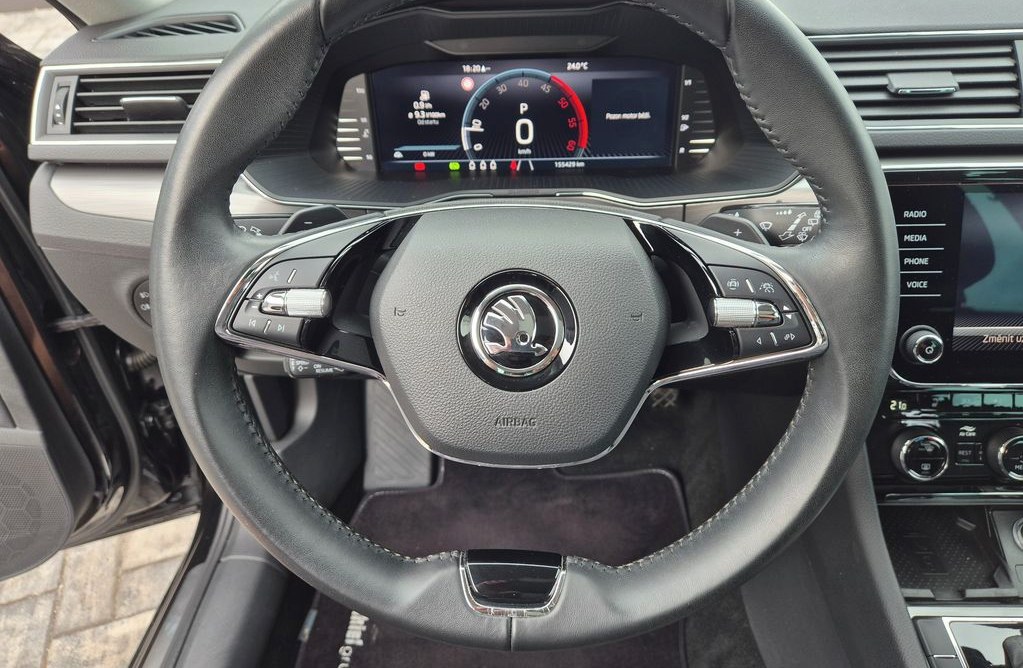 Škoda Superb 2.0 2023 17